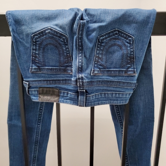 True Religon - Size 24 - Picture 2 of 4